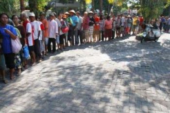 PEMBAGIAN ZAKAT