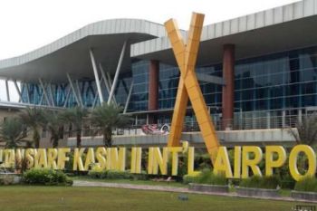 Bandara Pekanbaru Dipadati Pemudik