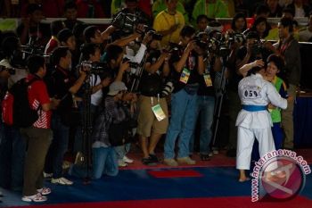 PON 2012 - Jabar Pimpin Perolehan Medali dengan 14 Emas