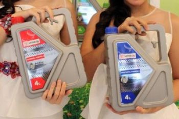 Toyota Gandeng Pertamina Produksi oli