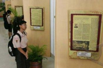 PAMERAN EKSPOS MEDIA
