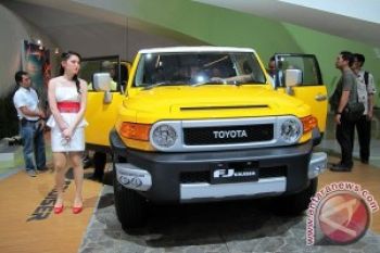 Toyota Hadirkan Mobil Multiguna Sport FJ Cruiser 