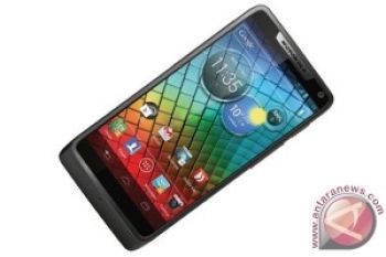 Motorola dan Intel Kenalkan RAZR i