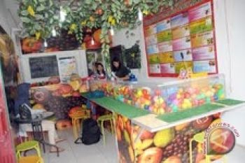 Berburu jus buah segar murah meriah
