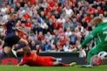 Podolski Siap Jadi Mesin Gol Baru   