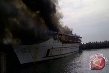 Tidak ada korban jiwa pada KM Valerina terbakar