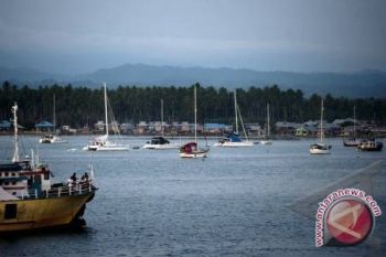 28 Kapal Yacth` Singgah Di Wakatobi