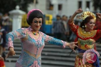 Ninik Thowok bantu Kulon Progo kembangkan budaya