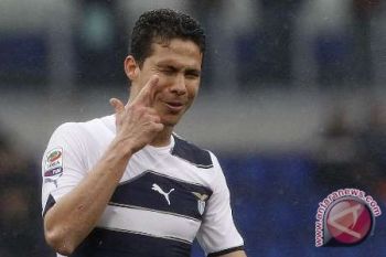 Hernanes bantu Lazio raih kemenangan ketiga