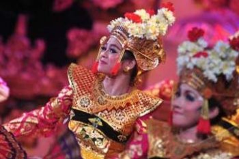 TARI DAN MUSIK BALI