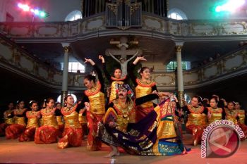 "Cordana Youth Choir" tampil mempesona