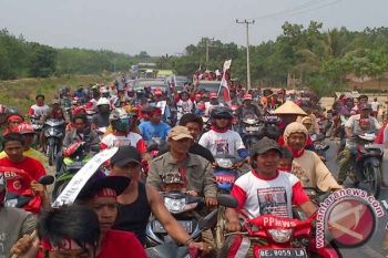 Jalintim Macet 10 Km Akibat Blokade