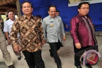 Prabowo Paparkan Ancaman Indonesia Di Hadapan Wisudawan