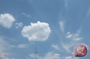 BMKG prakirakan sebagian besar Indonesia berawan senin ini