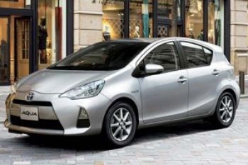 Toyota Akan Pasarkan Hatchback Hybrid di Indonesia 
