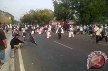 Polisi Masih Periksa Lima Pengunjuk Rasa di Kedubes AS