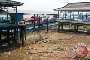 Sungai Musi Menyusut 