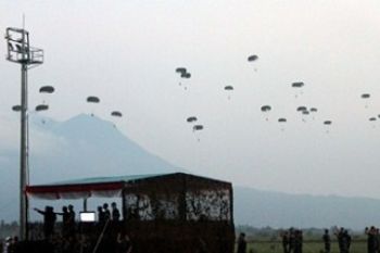 Serangan Linud/Foto Rusdianto