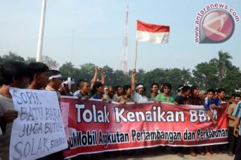Unjukrasa tolak pengalihan bbm Subsidi