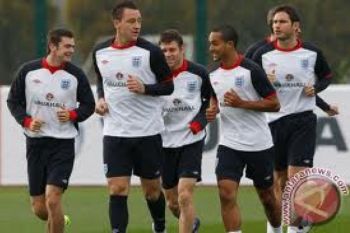 Inggris Main Imbang 1-1 di Polandia