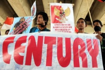 Pemerintah Didesak Selesaikan Dana Nasabah Century