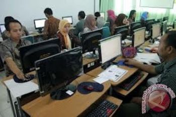 Server Ngadat, Guru di Kudus Gagal Ikuti UKG