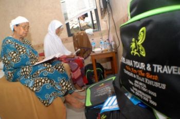Pemerintah Diminta Cabut Izin Haji Agen Penipu Calhaj