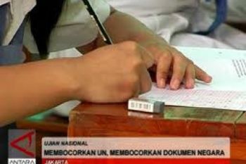 Pakar: RSBI Membuat Bahasa Indonesia Kalah Gengsi