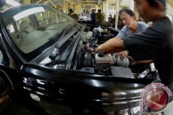 Kementerian Terbitkan Sertifikat Uji Dua Tipe Mobil Esemka