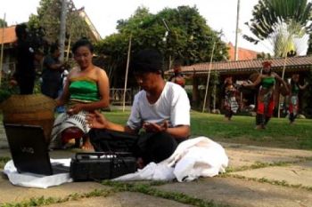 'Soreng Putri' untuk Hemat Energi
