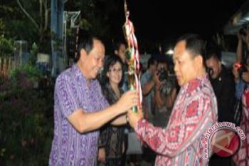 Bitung raih stand terbaik pameran pembangunan 2012 