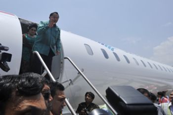 PENERBANGAN PERDANA