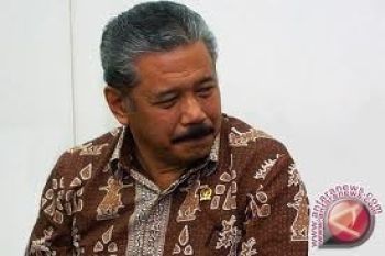 Hayono Isman: KPK Jangan Bicara Tidak Pasti