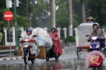 Waspadai 40 titik rawan genangan saat hujan
