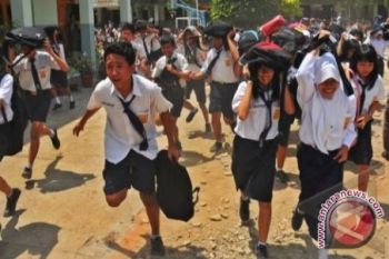 BPBD gelar simulasi bencana bagi pelajar 