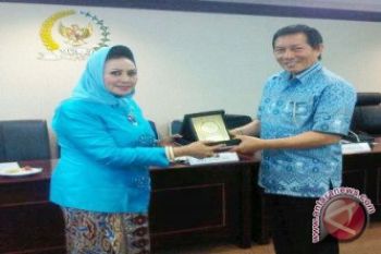 Wali Kota Manado  ajak Ormas amankan natal 