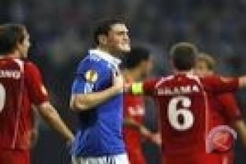 Papadopoulos Absen Saat Lawan Arsenal