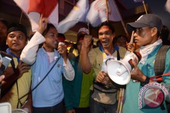 Upah minimum provinsi naik