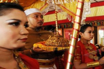 MAHKOTA RAJA GOWA