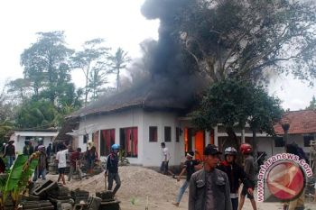 Polisi Jaga Ketat Lokasi Bentrokan antarwarga Lamsel