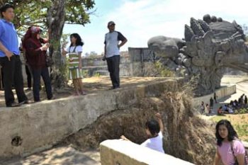 LIBURAN DI GWK