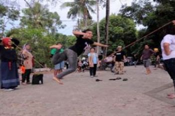 FESTIVAL PERMAINAN TRADISIONAL