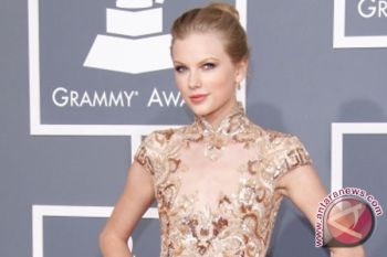 Taylor Swift pandu nominasi Grammy di Nashville