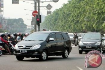 Jokowi Lebih Nyaman Pakai MPV  Daripada Land Cruiser