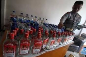 Pengiriman 1.600 Liter Ciu Berhasil Digagalkan