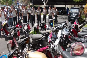 Selama 2012 Kepolisian tangkap 157 pelaku Curanmor 