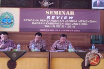 Gunung Kidul diminta revisi RPJMD 2010-2015 