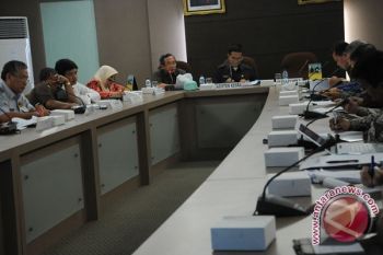 DPR Sumsel bahas pajak bahan bakar kendaraan bermotor