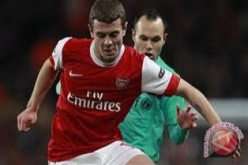 Wenger Gelisah Saat Wilshere Dipanggil Timnas  