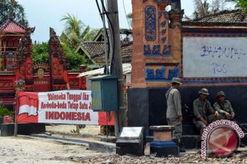 Pelajar Balinuraga Bersekolah dalam Keterbatasan